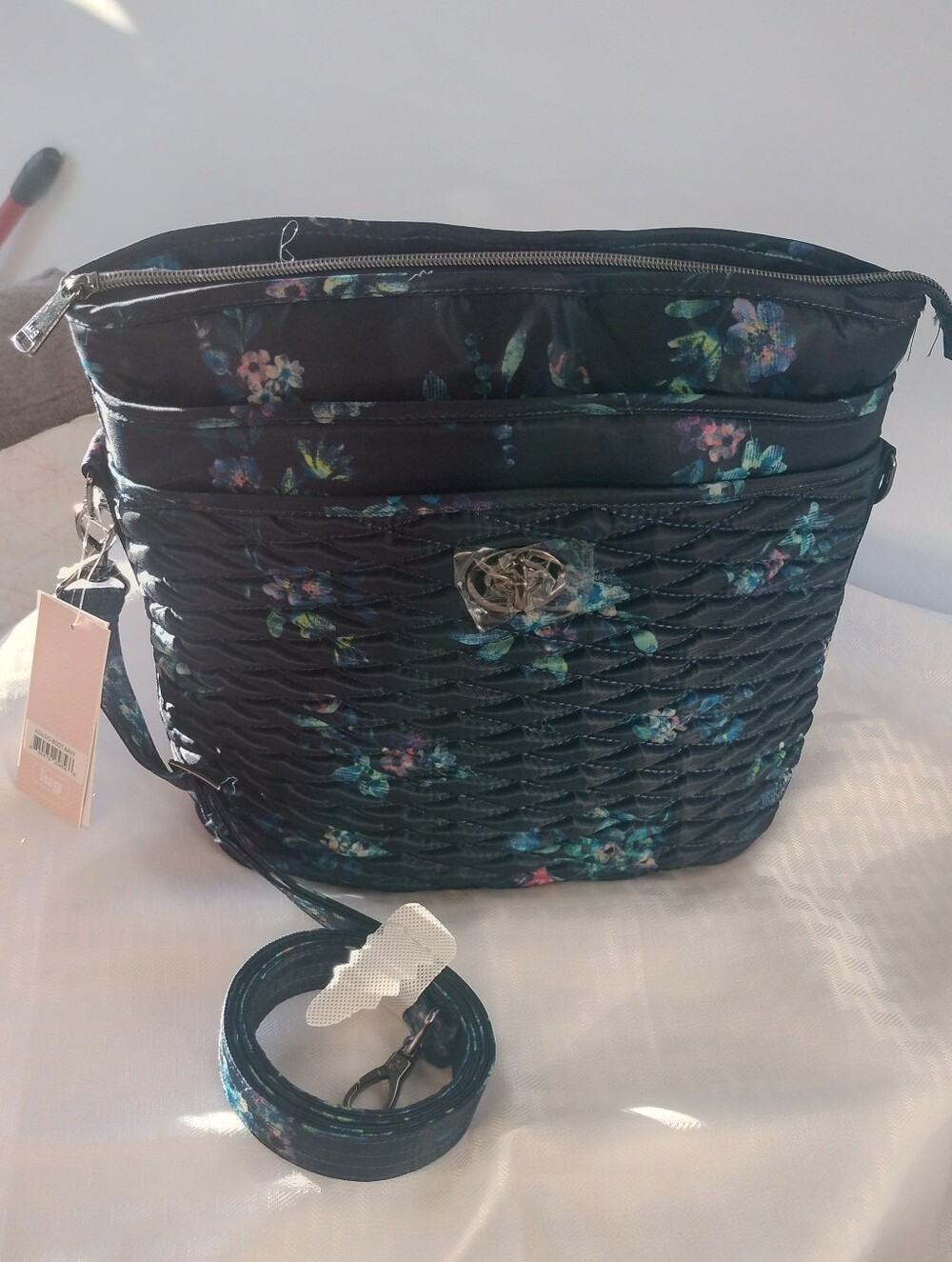 NWT LUG BOUQUET NAVY ADAGIO